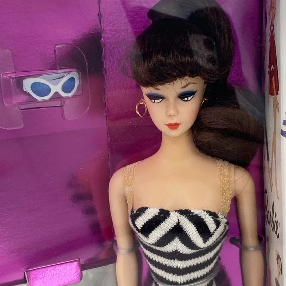1993 Mattel 35th Anniversary 1959 Reproduction Brunette Barbie #11782 NRFB - Picture 3 of 16